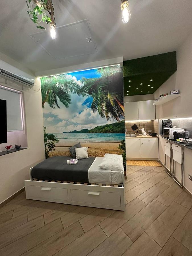 Tropical Holiday House คาตาเนีย ภายนอก รูปภาพ